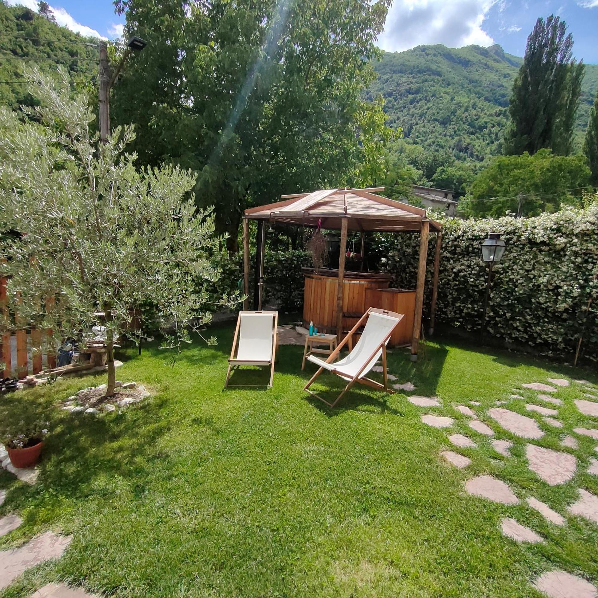 施吉诺Umbria Valnerina , Il Tartuffo, Near Spoleto公寓 外观 照片